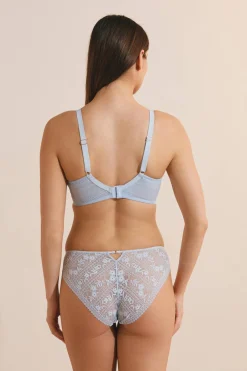 Biustonosz minimizer