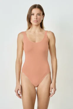Body prążkowane