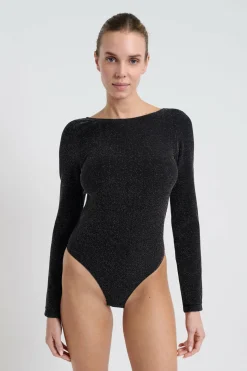 Body z dugim rękawem