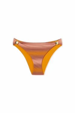 Dół kostiumu kąpielowego bikini z biżuteryjnymi detalami