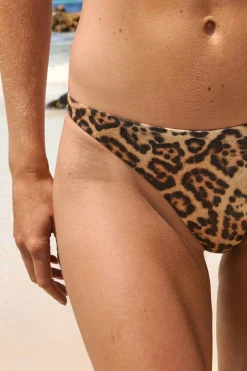 Dół od bikini z nadrukiem w panterkę