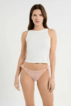 Stringi z tiulu