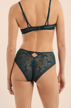 Szorty z koronki