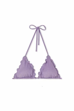 Trójkątna góra od bikini