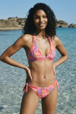 Trójkątna góra od bikini fleuri